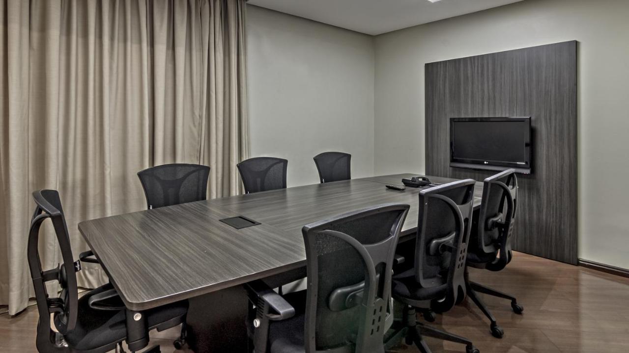 Hotel Deville Express Cascavel Cascavel  Luaran gambar