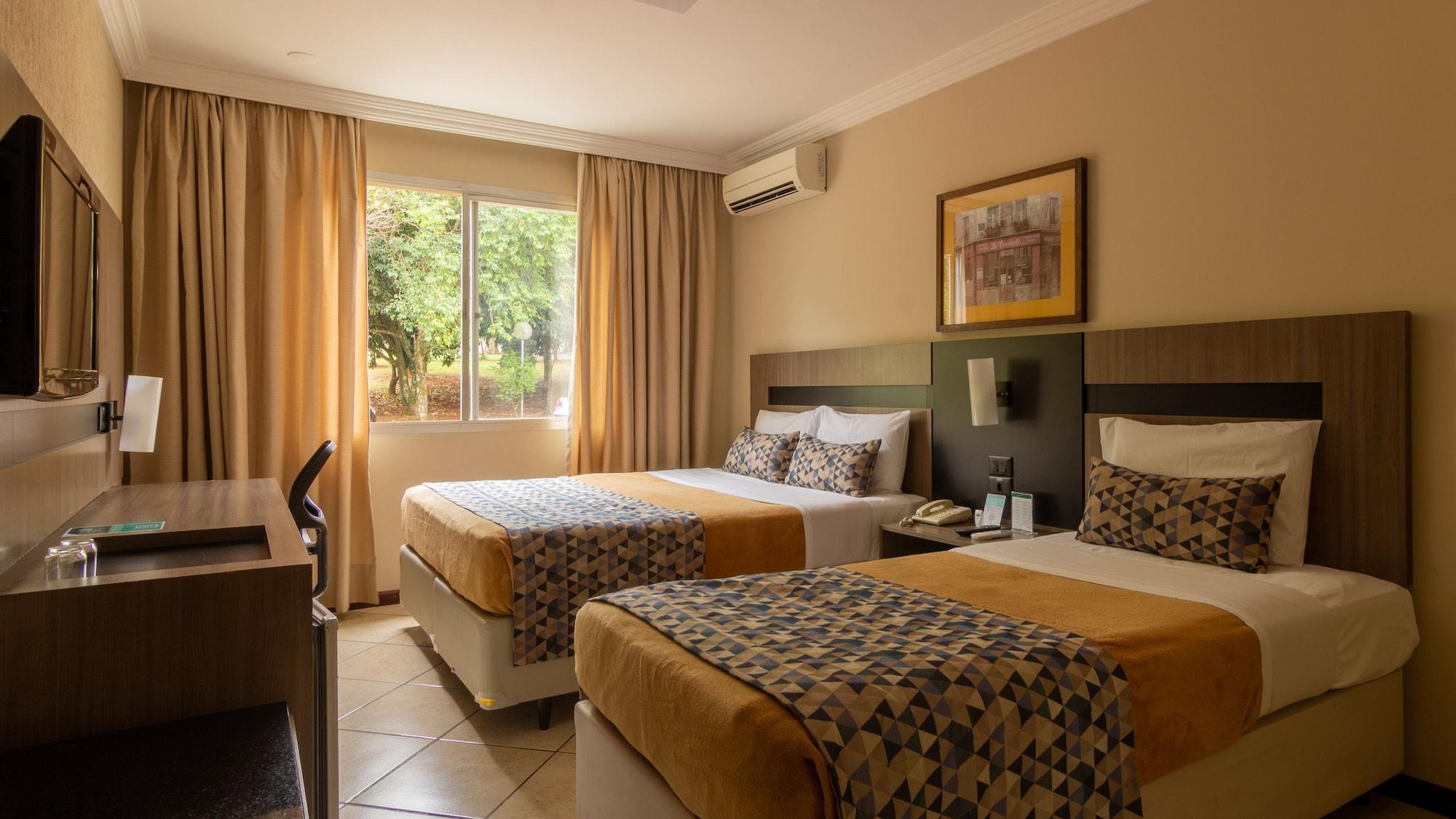 Hotel Deville Express Cascavel Cascavel  Luaran gambar