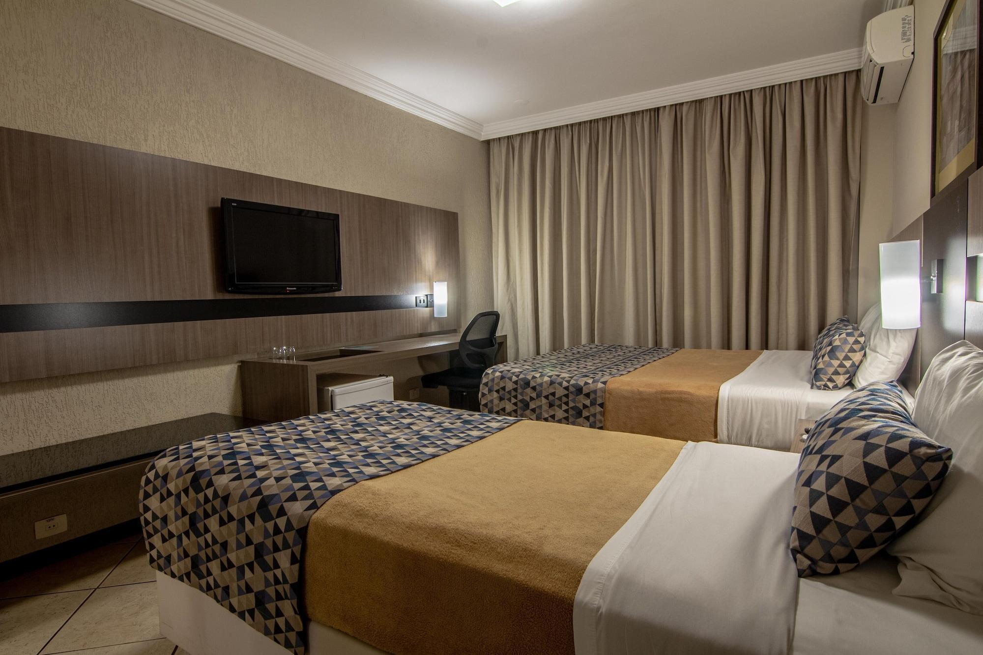 Hotel Deville Express Cascavel Cascavel  Luaran gambar