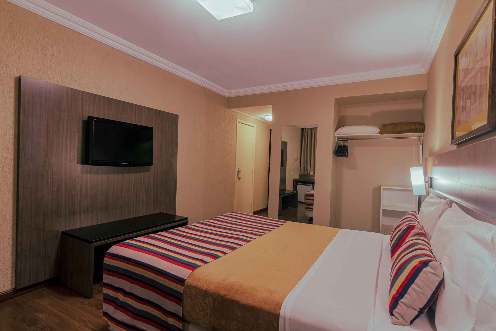 Hotel Deville Express Cascavel Cascavel  Luaran gambar