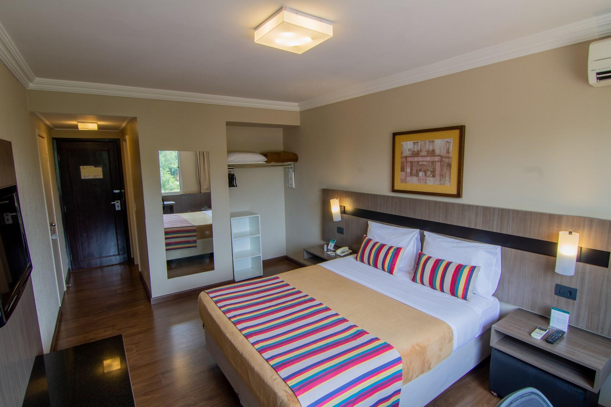 Hotel Deville Express Cascavel Cascavel  Luaran gambar