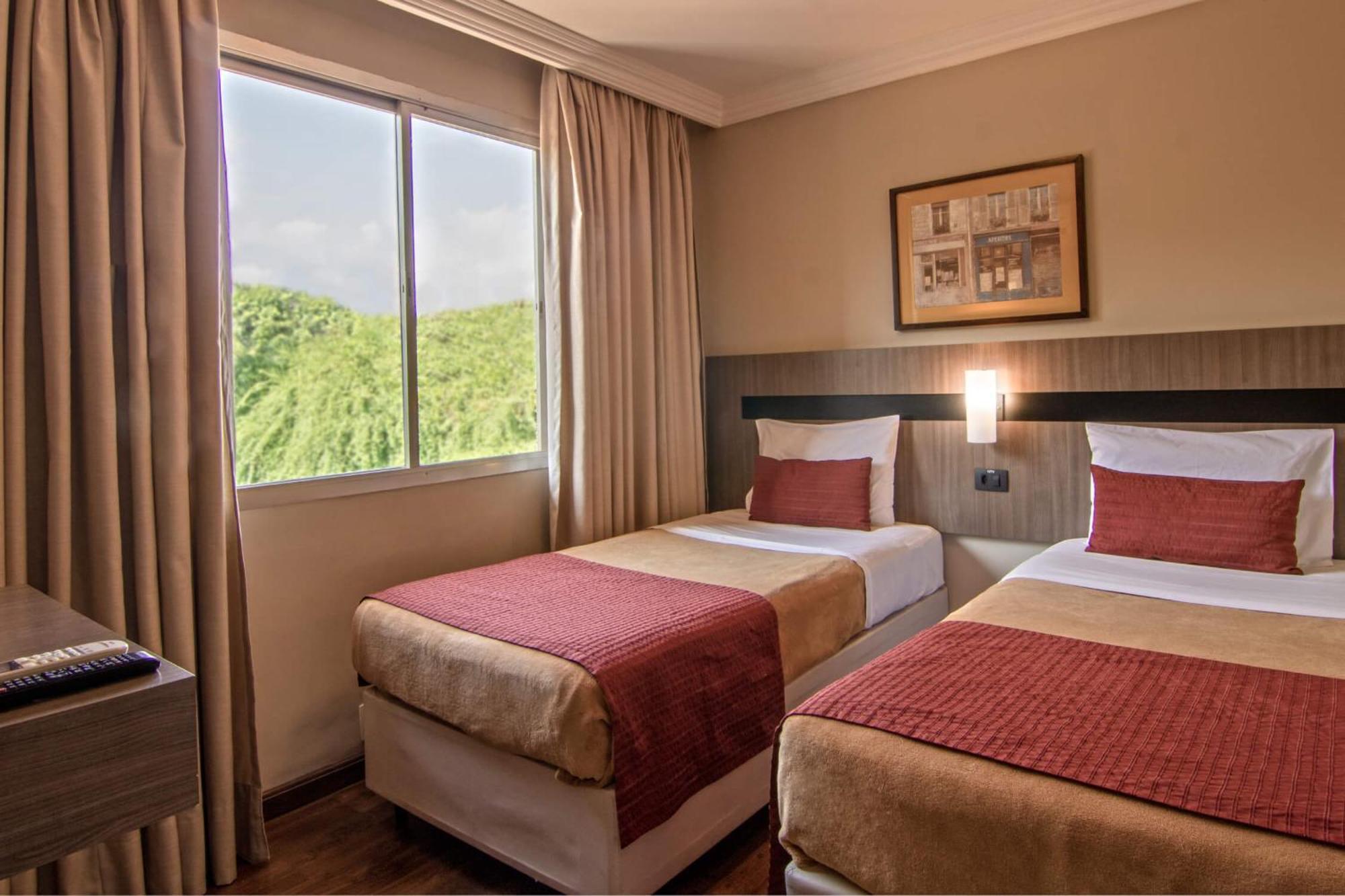 Hotel Deville Express Cascavel Cascavel  Luaran gambar