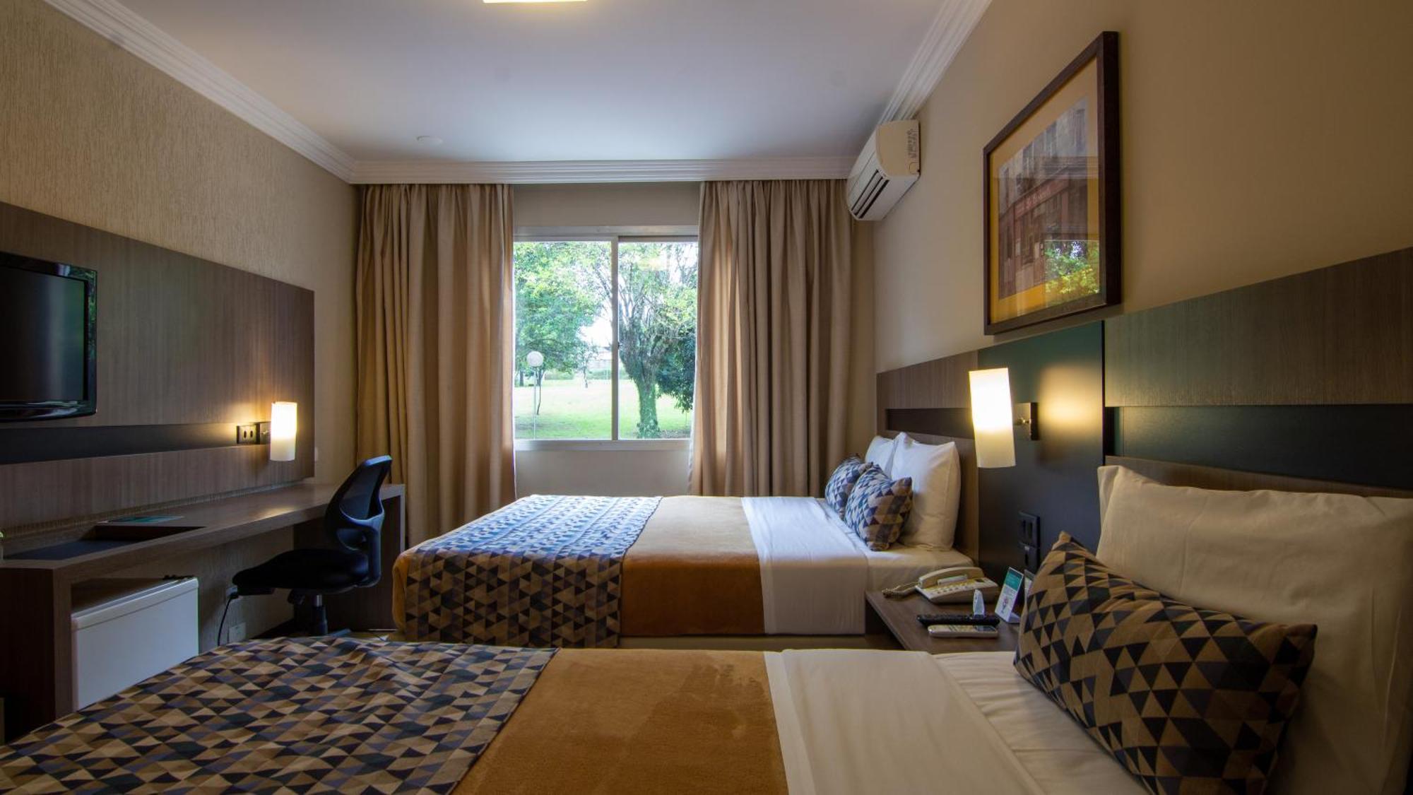 Hotel Deville Express Cascavel Cascavel  Luaran gambar