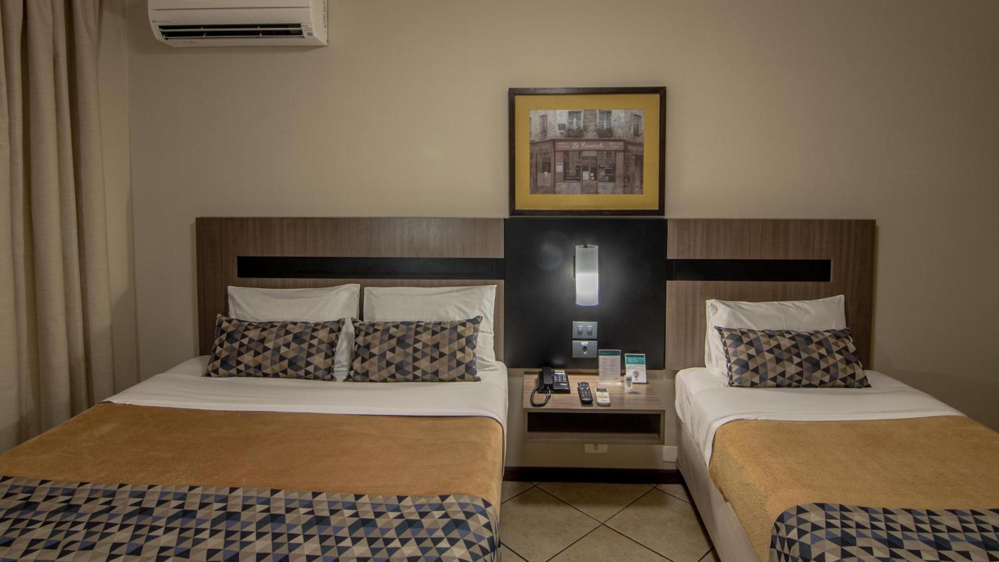 Hotel Deville Express Cascavel Cascavel  Luaran gambar