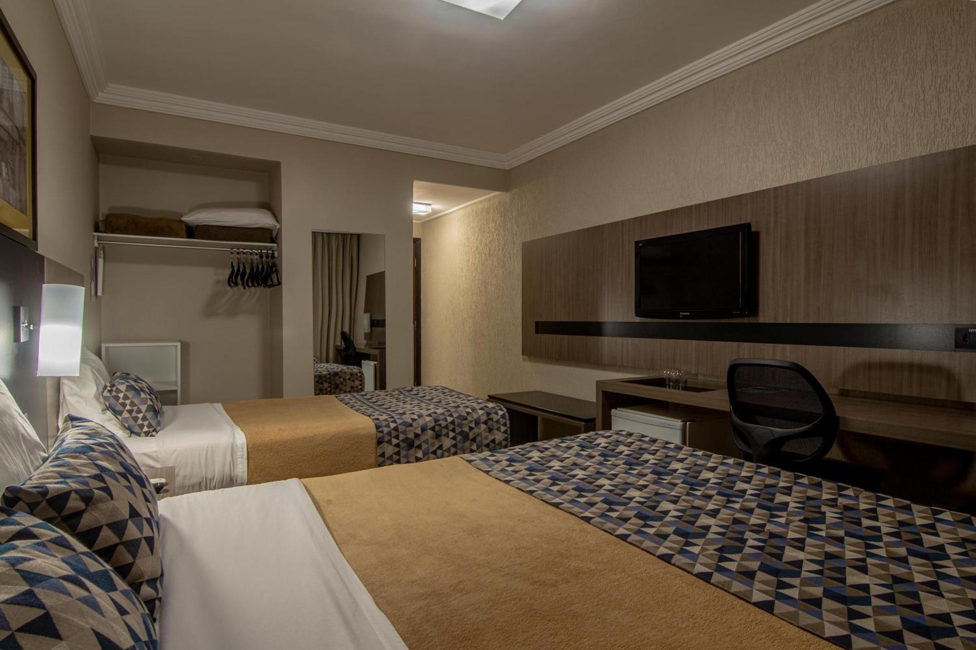 Hotel Deville Express Cascavel Cascavel  Luaran gambar